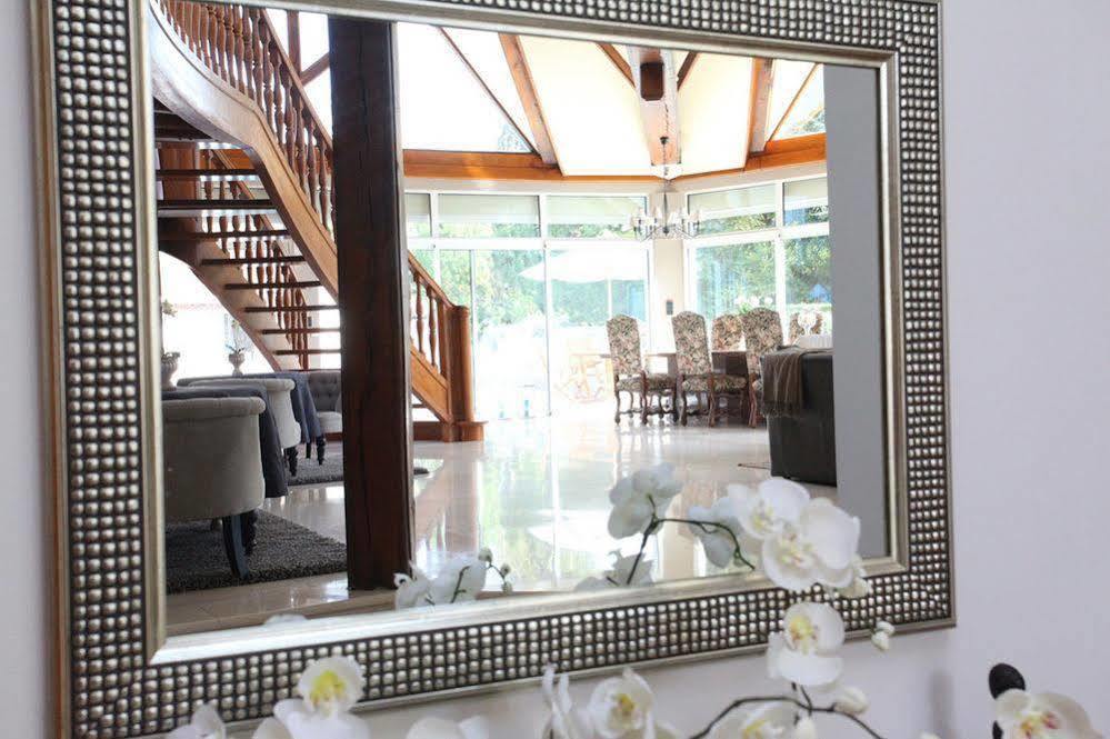 Saint Graal Bed & Breakfast Chamant Dış mekan fotoğraf