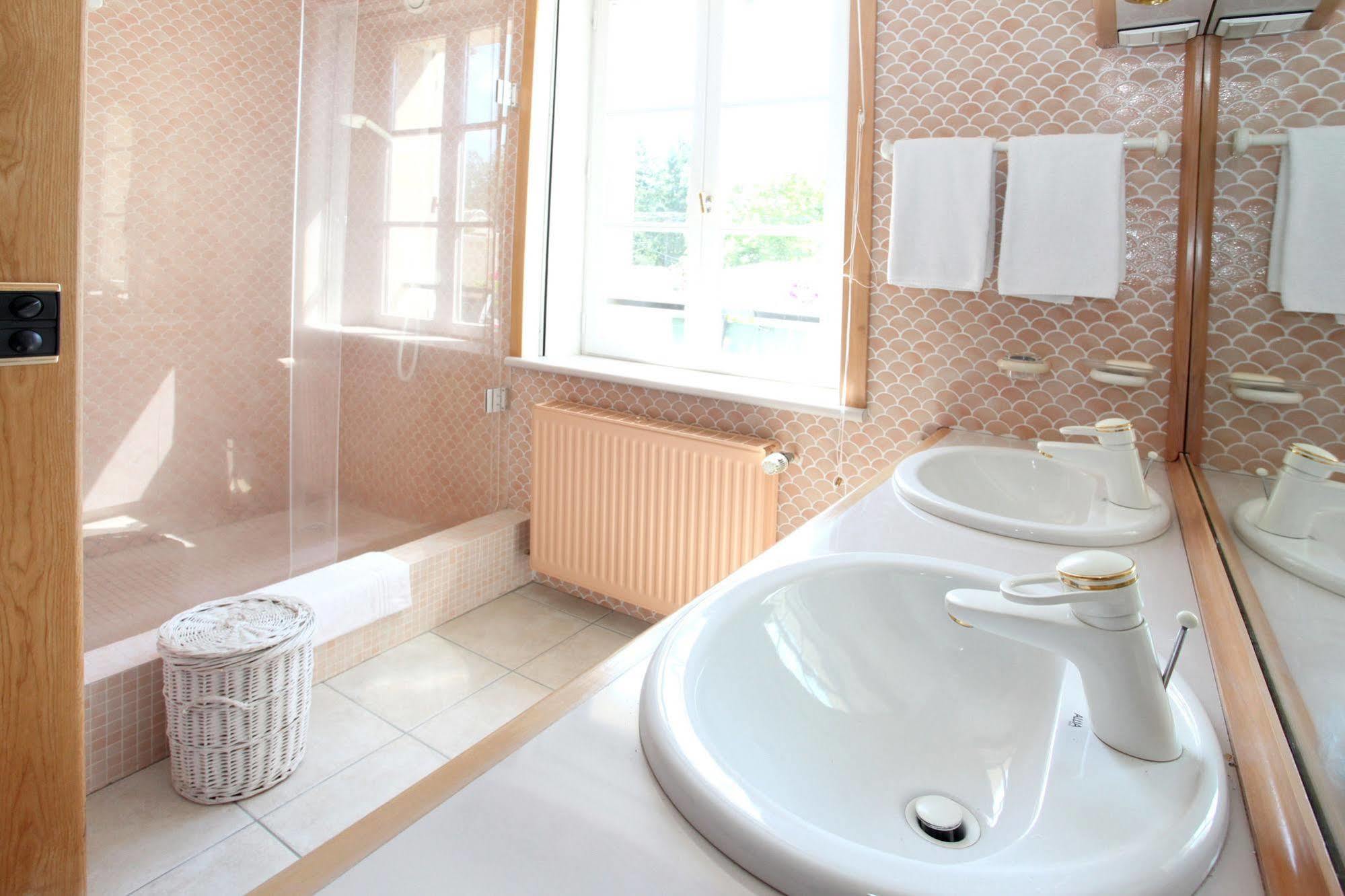 Saint Graal Bed & Breakfast Chamant Dış mekan fotoğraf